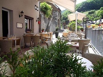 Auberge De L'Isard Сен-Дени Экстерьер фото